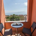 Sandra With Free Private Parking Rijeka