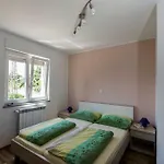 Appartement Sandra With Free Private Parking