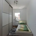 Sandra With Free Private Parking Appartement Rijeka