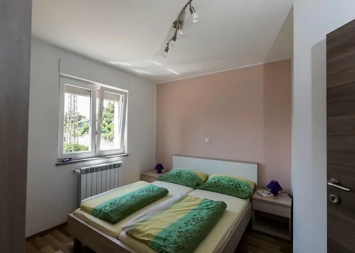 Apartman Sandra With Free Private Parking