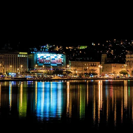 Apartment Sandra With Free Private Parking Rijeka