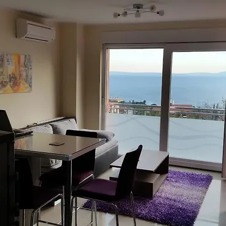 Sandra With Free Private Parking * Rijeka