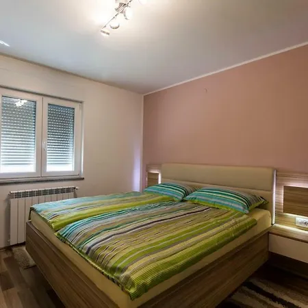 Sandra With Free Private Parking Apartment Rijeka