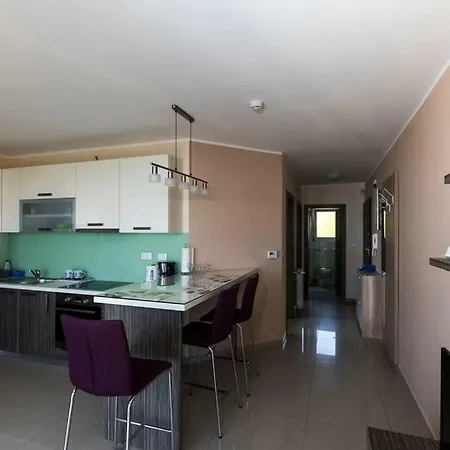 Apartment Sandra With Free Private Parking Rijeka