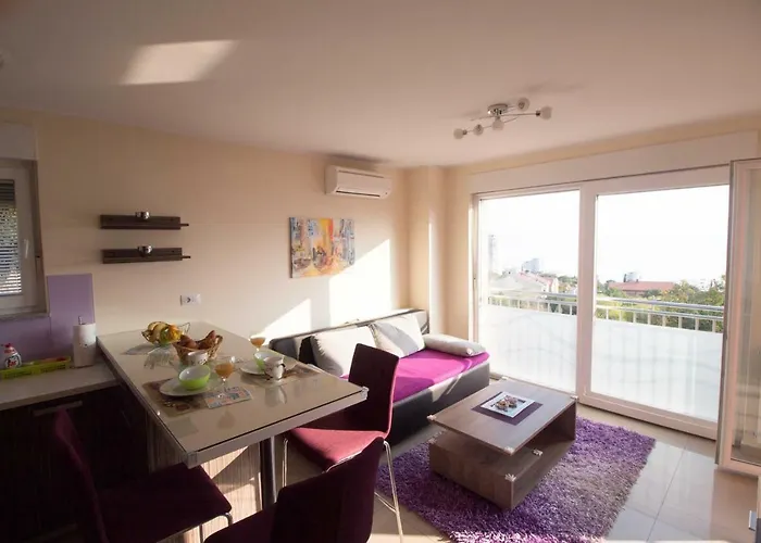 Apartament Sandra With Free Private Parking *