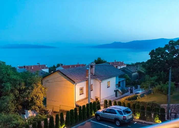 Apartament Sandra With Free Private Parking *